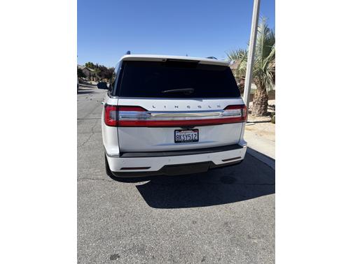 2019 Lincoln Navigator Select
