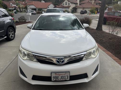 2013 Toyota Camry Hybrid LE