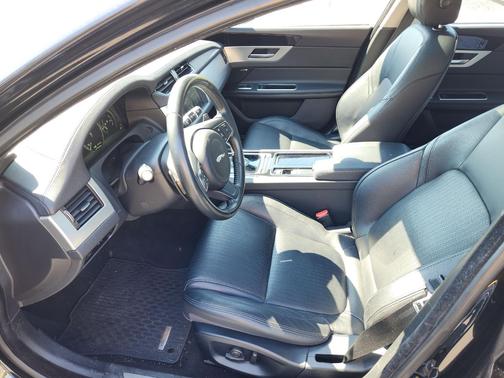 Black 2017 Jaguar XF 20d Prestige