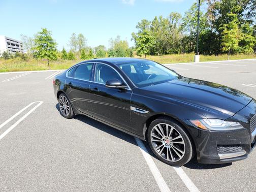 Black 2017 Jaguar XF 20d Prestige