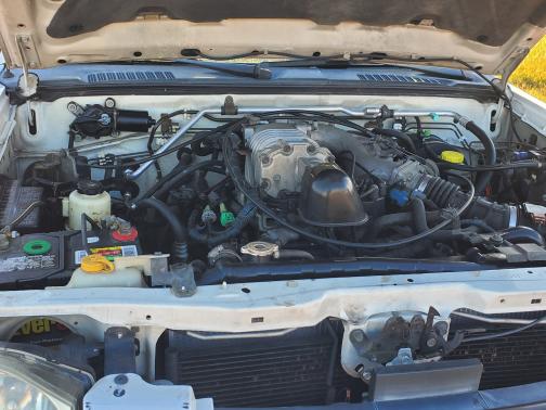 2003 Nissan Frontier SVE King Cab