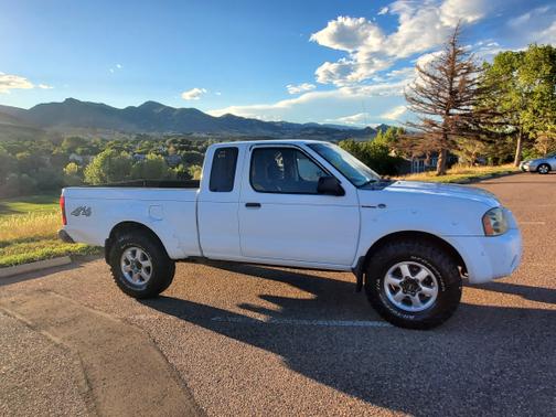 2003 Nissan Frontier SVE King Cab