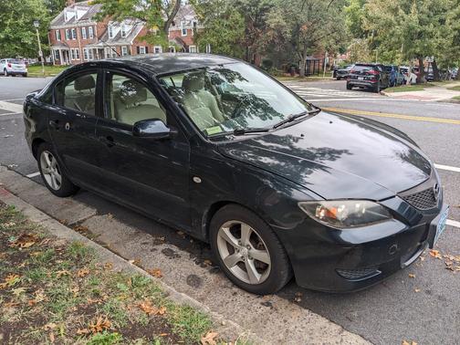 2005 Mazda Mazda3 i