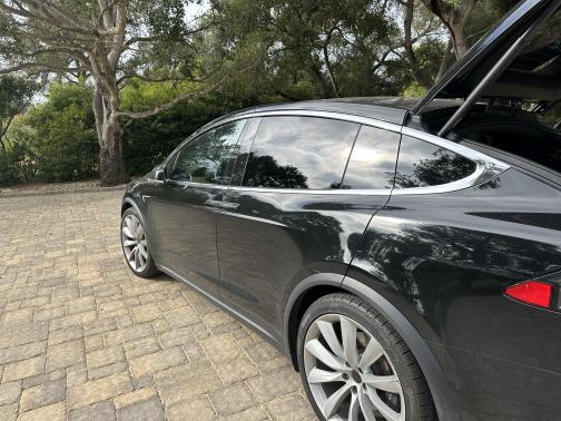2020 Tesla Model X Long Range Plus