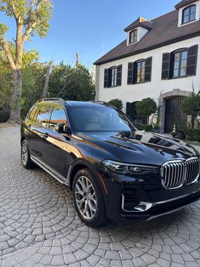 2022 BMW X7 xDrive40i