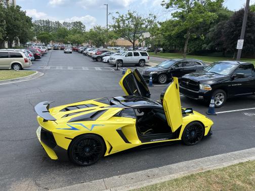 2017 Lamborghini Aventador LP750-4 Superveloce