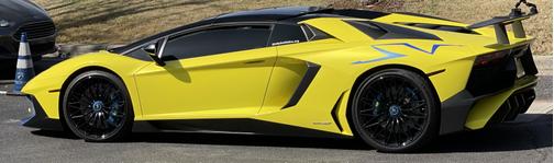2017 Lamborghini Aventador LP750-4 Superveloce