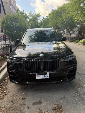 2022 BMW X7 M50i