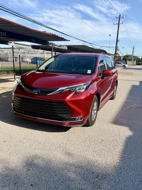 Red 2021 Toyota Sienna XLE
