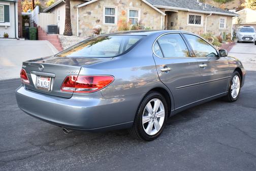 2005 Lexus ES 330 Base