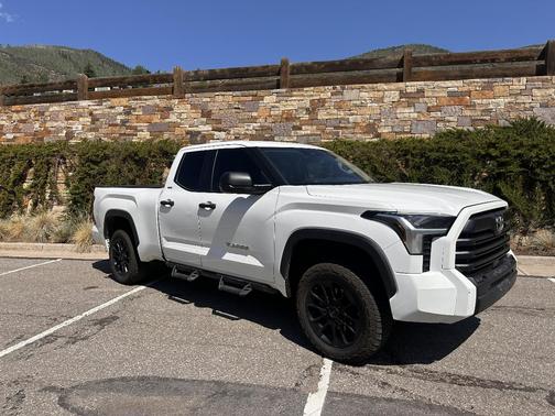 White 2022 Toyota Tundra SR5