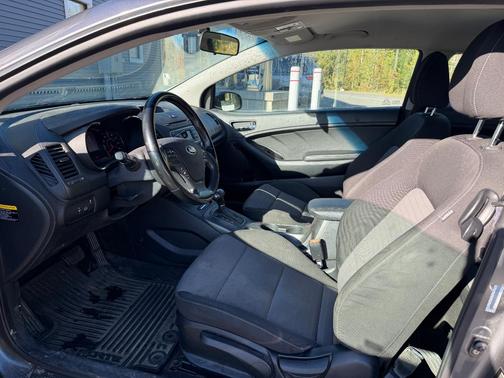 Gray 2015 Kia Forte Koup EX