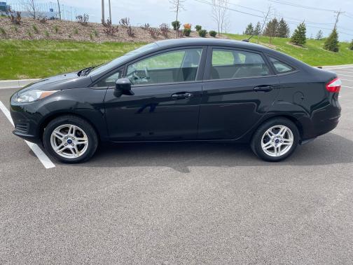 2017 Ford Fiesta SE