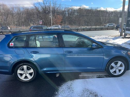 2018 Volkswagen Golf SportWagen TSI SE