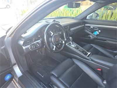 Silver 2017 Porsche 911 911 Carrera 4S