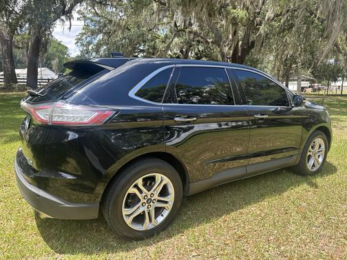 Black 2018 Ford Edge Titanium