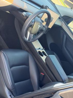 Black 2023 Tesla Model Y Long Range