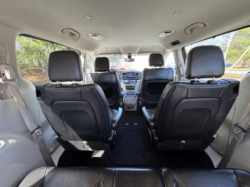 2018 Chrysler Pacifica Touring-L