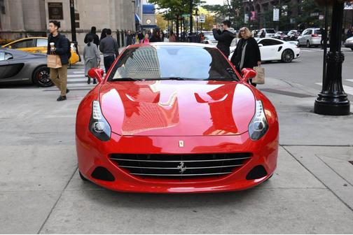 2016 Ferrari California T