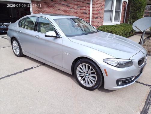 Silver 2015 BMW 528 i xDrive