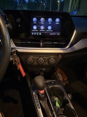 White 2024 Chevrolet Trax 1RS