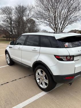White 2015 Land Rover Range Rover Evoque Pure