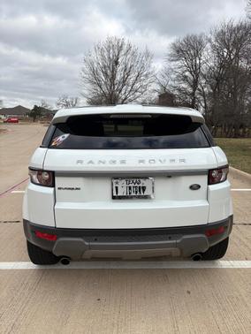 White 2015 Land Rover Range Rover Evoque Pure