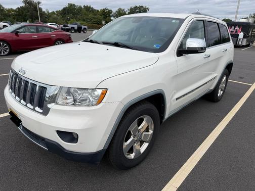 White 2011 Jeep Grand Cherokee Limited