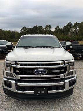 White 2020 Ford F-250 Lariat