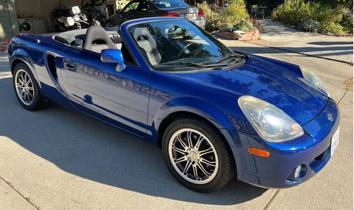 2003 Toyota MR2 Spyder