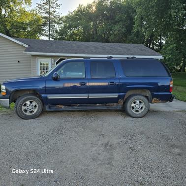2003 Chevrolet Suburban 1500 LT