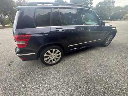 Blue 2010 Mercedes-Benz GLK-Class GLK 350