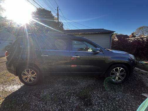 2013 GMC Acadia SLT-2