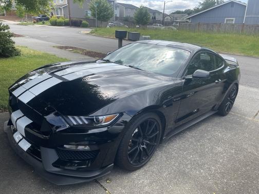 Black 2017 Ford Shelby GT350 Base