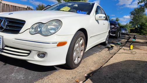 White 2006 Mercedes-Benz C-Class C280 4MATIC