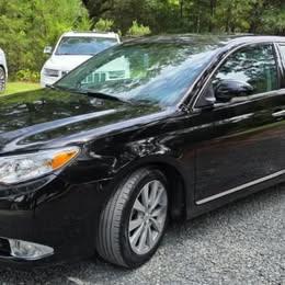 Black 2011 Toyota Avalon Limited