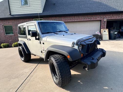 Silver 2007 Jeep Wrangler X