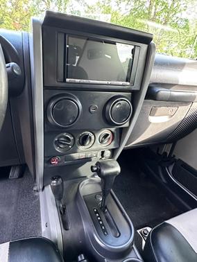 Silver 2007 Jeep Wrangler X