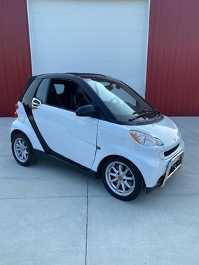 White 2008 smart ForTwo Passion Cabriolet