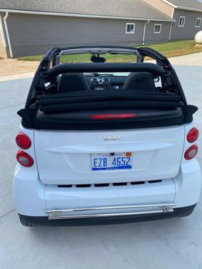 White 2008 smart ForTwo Passion Cabriolet