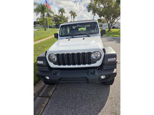 2024 Jeep Wrangler Sport