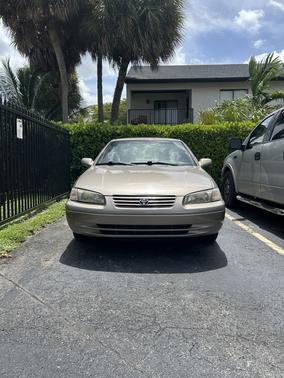 1999 Toyota Camry LE