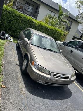 1999 Toyota Camry LE