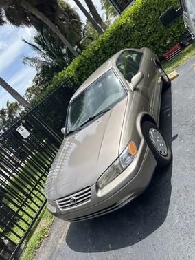 1999 Toyota Camry LE