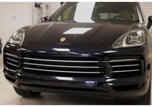 Blue 2019 Porsche Cayenne Cayenne