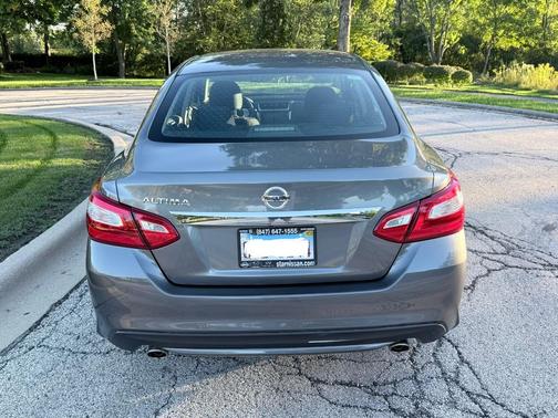 Silver 2016 Nissan Altima 2.5 S