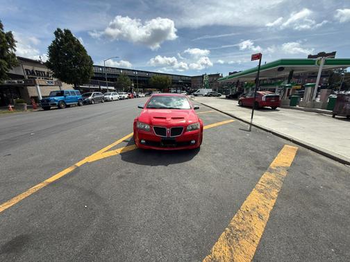Red 2009 Pontiac G8 GT