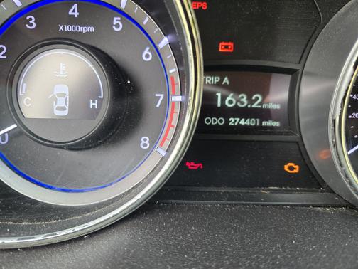2011 Hyundai SONATA GLS