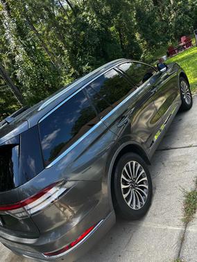 Gray 2020 Lincoln Aviator Reserve AWD