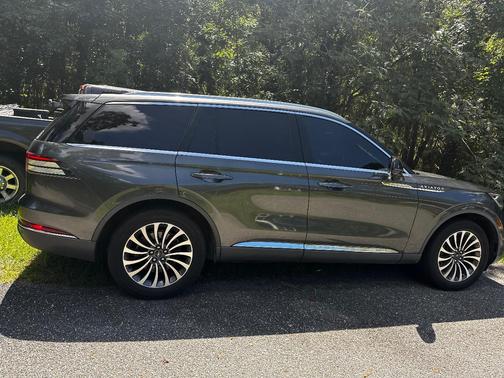 Gray 2020 Lincoln Aviator Reserve AWD